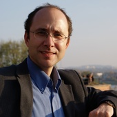Dr. Piotr Hapanowicz